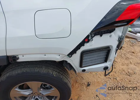 2023 Toyota Rav4 Hybrid Xle z USA, uszkodzony, nr VIN 4T3RWRFV9PU093099